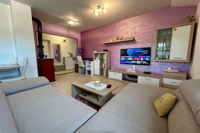 Apartment in Novigrad in a quiet location with two bedrooms