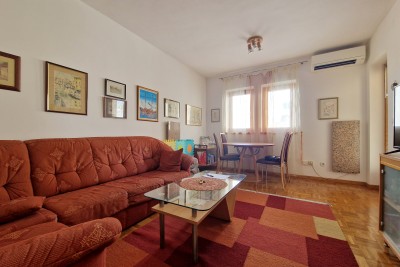 Apartment with two bedrooms in the center of Umag