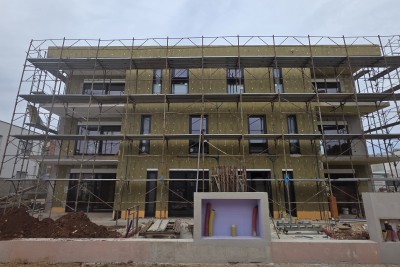 Moderan stan u novogradnji 600 m od mora, okolica Umaga