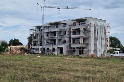 Apartment in a new building near Poreč, Tar