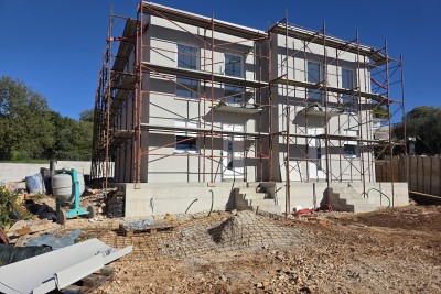 Semi-detached house with a swimming pool in the vicinity of Umag