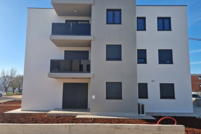 Two-room apartment in a new building near Umag