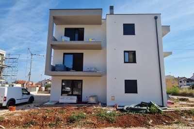 Wohnung mit Garten in einem hochwertigen Neubau in der Nähe von Umag