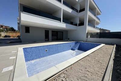 Appartamento con piscina in un'ottima posizione a Cittanova