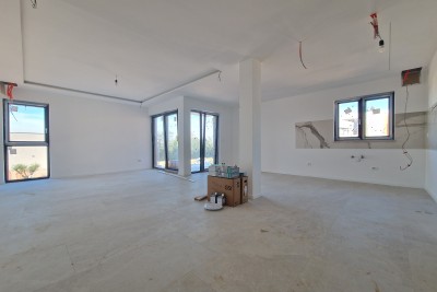 Komfortable Wohnung in einem neuen Gebäude in der Nähe von Umag