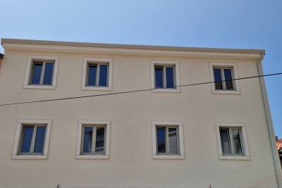 Wohnung in einem neuen Gebäude 300 m vom Meer und Strand in Umag entfernt