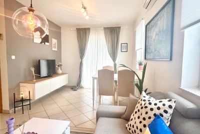 Apartma na odlični lokaciji le 600m od morja v Novigradu